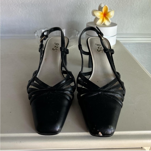 black kitten heels - Picture 5 of 5